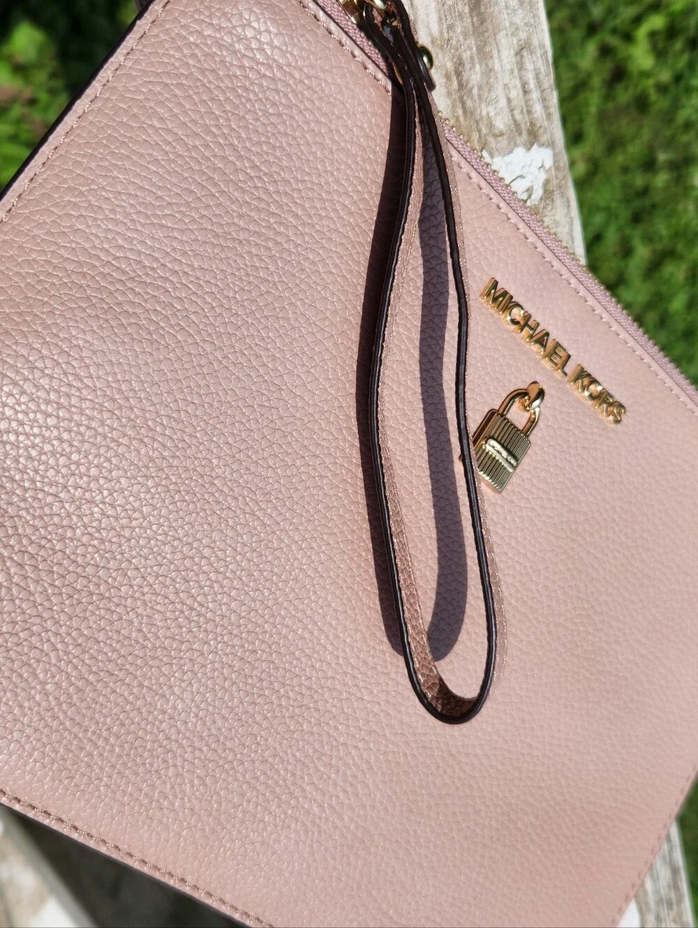 Michael Kors XL Adele Pebbled Leather Zip Clutch Wristlet Fawn EUC